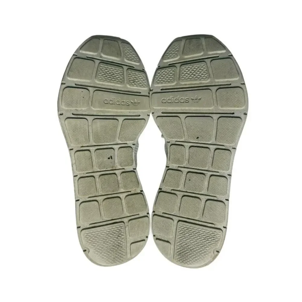 Adidas Women’s Swift Run 1.0 Casual Sneakers Cushioned Comfort Womens Size 5 1/2